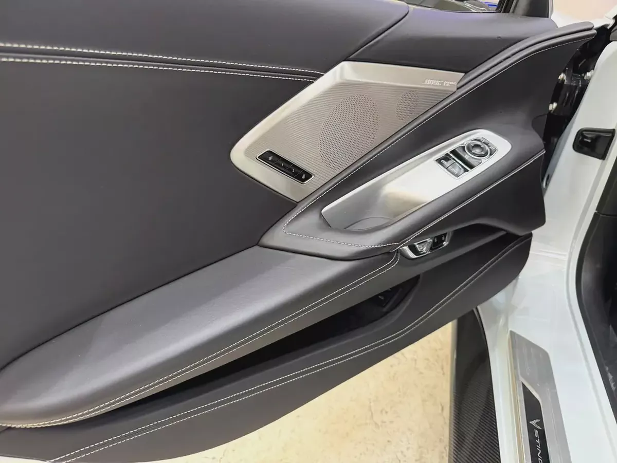 2020 - Chevrolet Corvette Stingray V8 for 235,000.00 AED-11-11