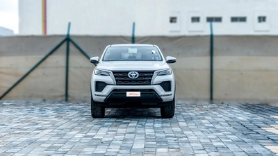 2026 Toyota Fortuner GX 4x2 2.7L Petrol AT - RWD-14