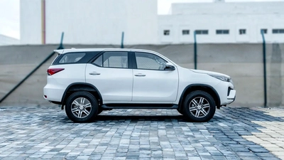 2026 Toyota Fortuner GX 4x2 2.7L Petrol AT - RWD-8