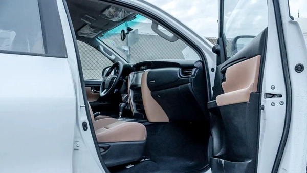 2026 Toyota Fortuner GX 4x2 2.7L Petrol AT - RWD