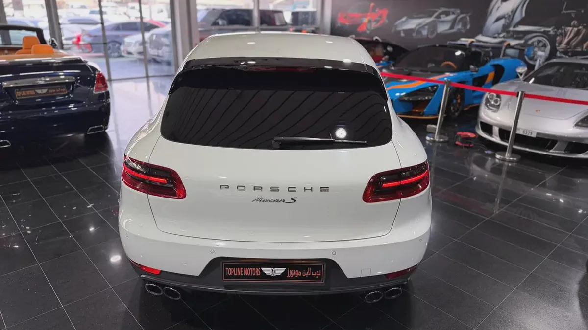 Porsche Macan S 2016 | GCC Specs | Low Mileage | Excellent Condition-10-10