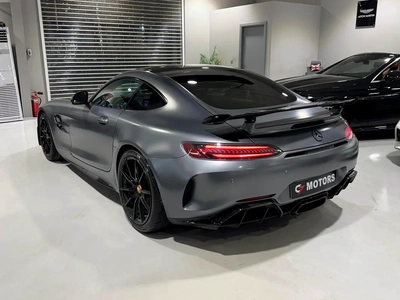 Mercedes-AMG GT R Pro 2019 – Track-Focused Performance Icon-6