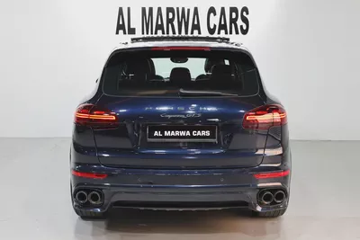 UNDER WARRANTY FROM AL NABODA  PORSCHE  CAYENNE  GTS 2016 | GCC Specs | Well Maintained-6