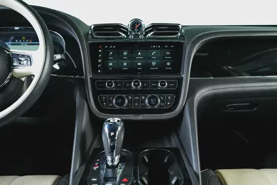 Bentley Bentayga S-V8-Mulliner Style-22inch Rims-Sport body-Well maintained-Sport Exhaust-12