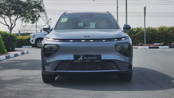 2023 XPENG G9 Performance [Grey]