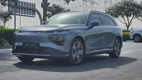 2023 XPENG G9 Performance [Grey]