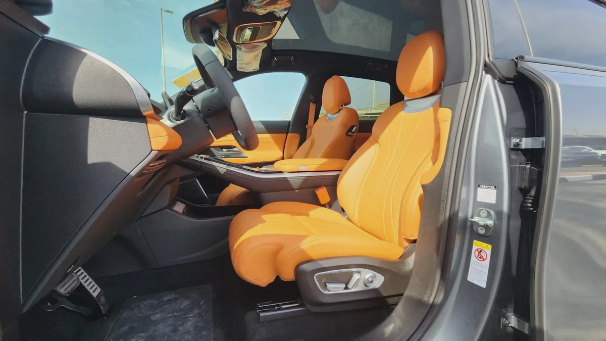 2023 XPENG G9 Performance [Grey]-6-6