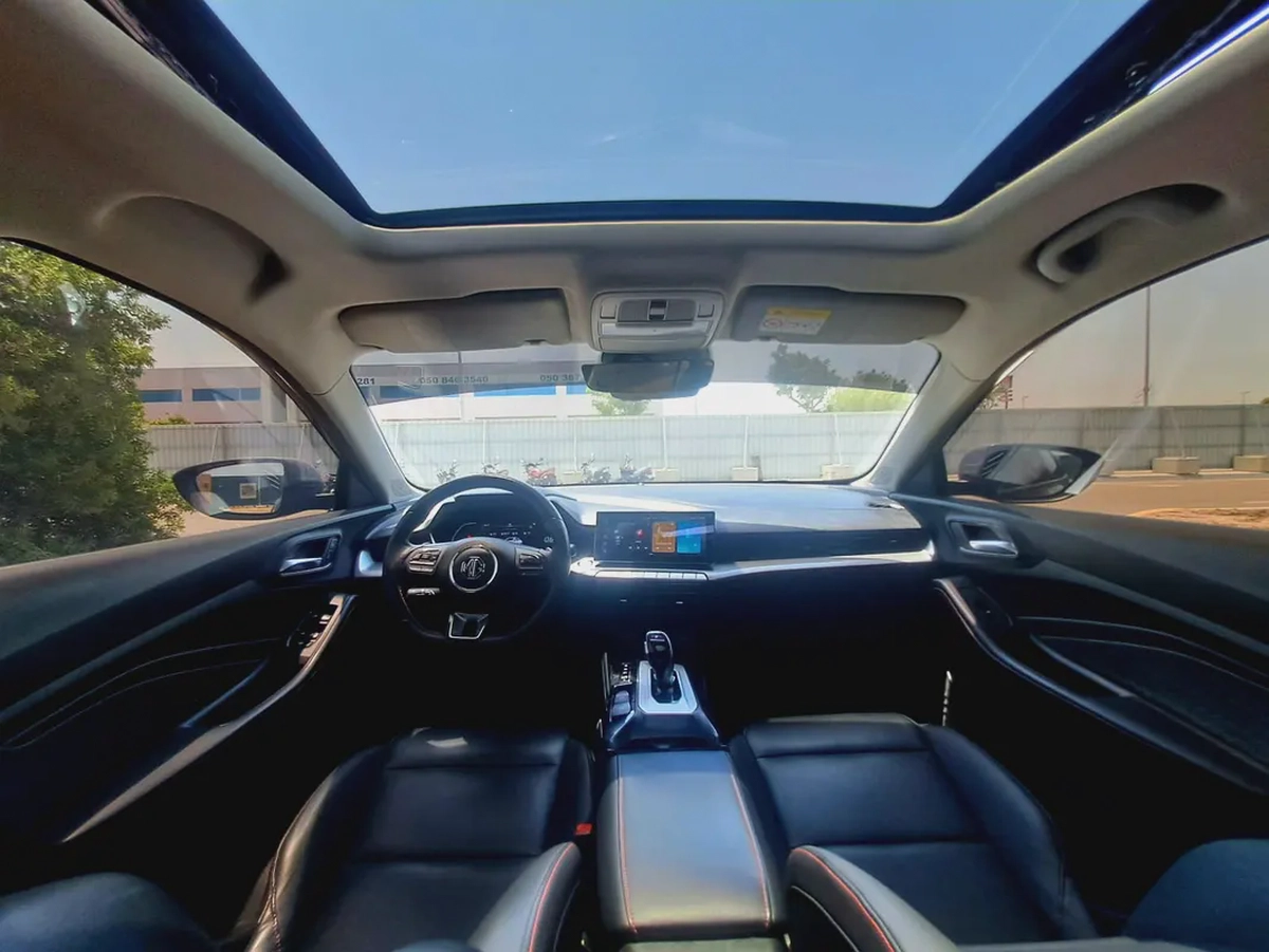 699- Monthly l GCC l Sunroof, Leather, warranty I Accident Free