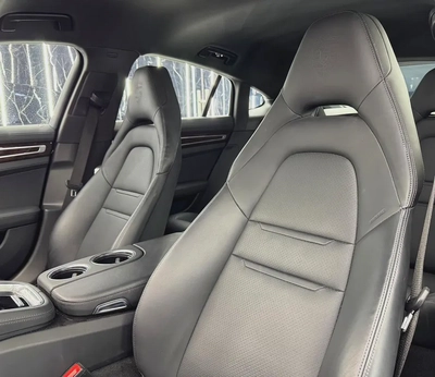 GCC Specs | Original Paint | Low Mileage | Well Maintained | Al Naboodah Full service history-18