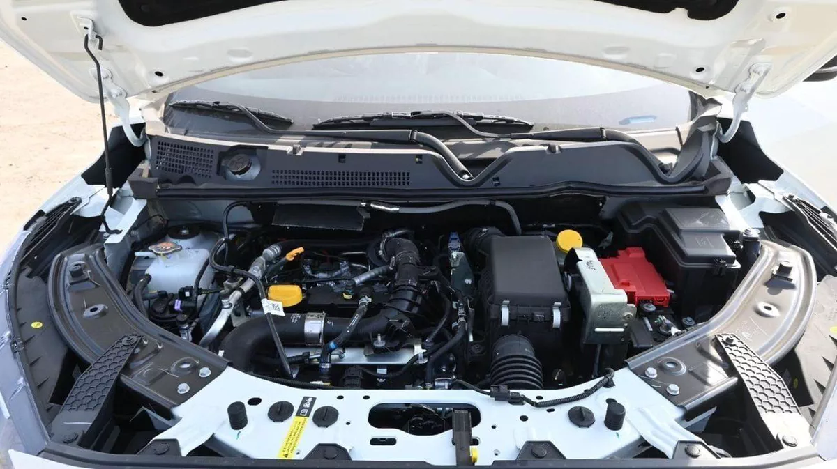 Nissan Magnite SV S-18-0