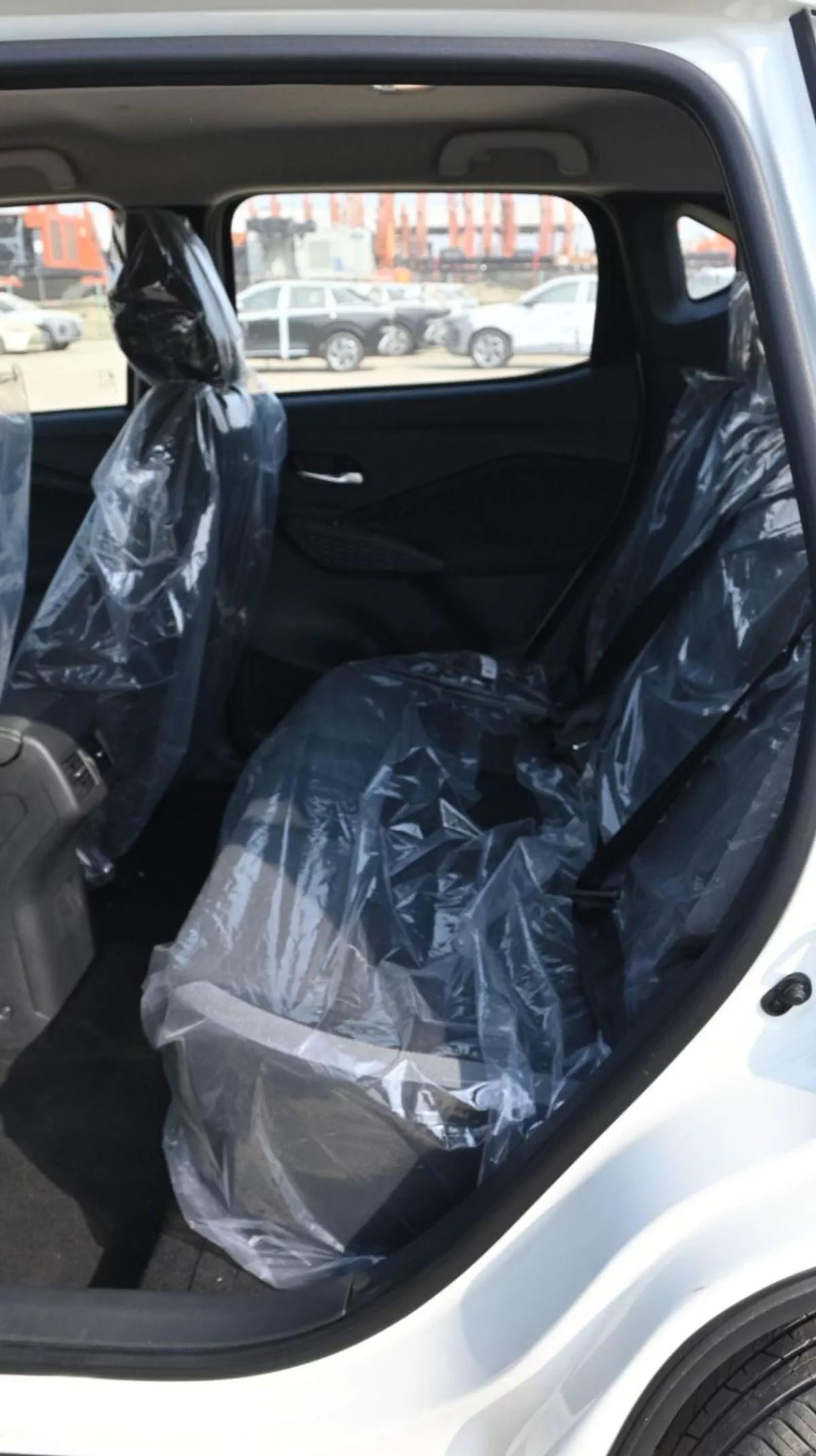Nissan Magnite SV S-7-0