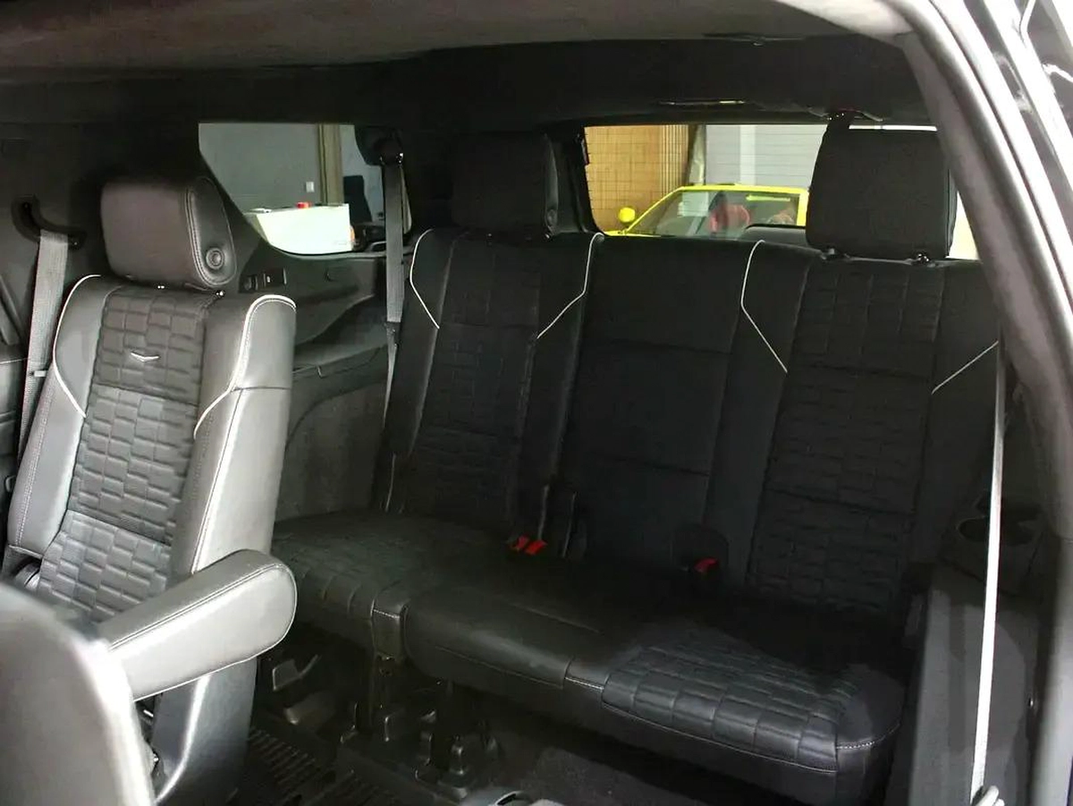 2022 - Cadillac Escalade Sport Platinum-12-12