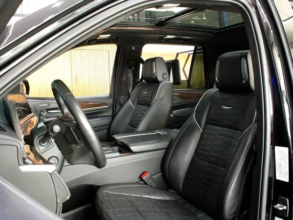 2022 - Cadillac Escalade Sport Platinum
