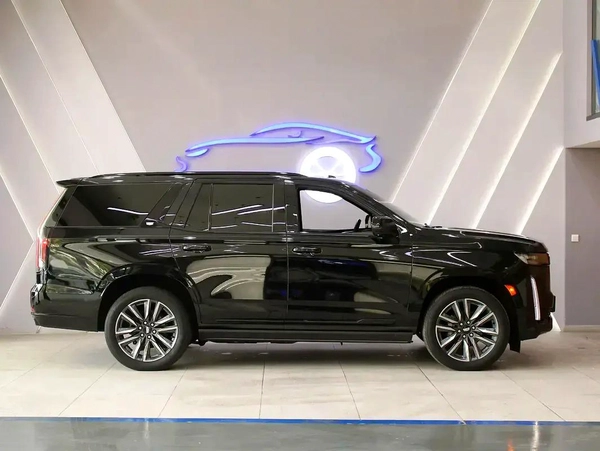 2022 - Cadillac Escalade Sport Platinum