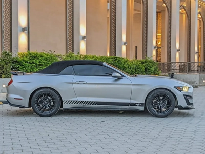 Ford Mustang 2016 Convertible Ecoboost US Specs Immaculate Condition With Shelby Body Kit-13