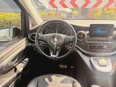 Mercedes-Benz V-Class 2.0L V 250 2024 GCC Specs Very Good Condition (Full Service History)-12