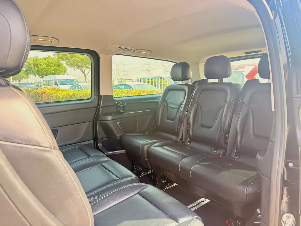 Mercedes-Benz V-Class 2.0L V 250 2024 GCC Specs Very Good Condition (Full Service History)-16-16