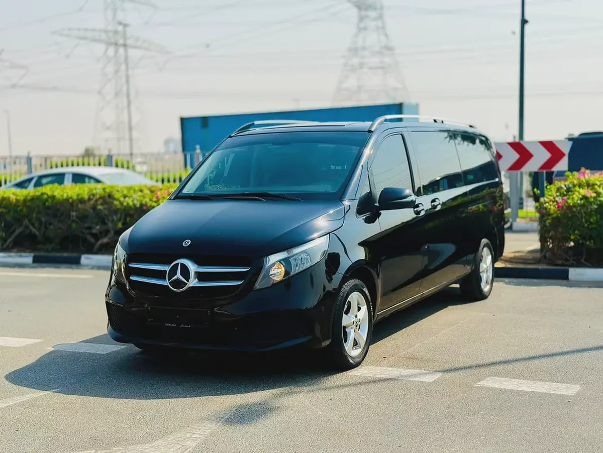 Mercedes-Benz V-Class 2.0L V 250 2024 GCC Specs Very Good Condition (Full Service History)