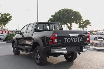 Toyota Hilux TRD SR5 | 2026 | GCC | V6 4.0L Pick-up | Petrol | 4WD | 4 Doors-5