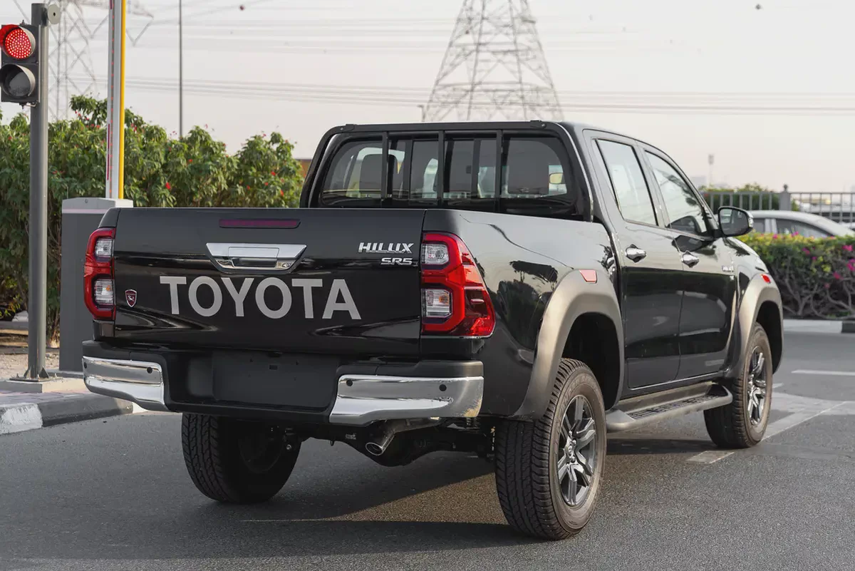 Toyota Hilux TRD SR5 | 2026 | GCC | V6 4.0L Pick-up | Petrol | 4WD | 4 Doors-3-3
