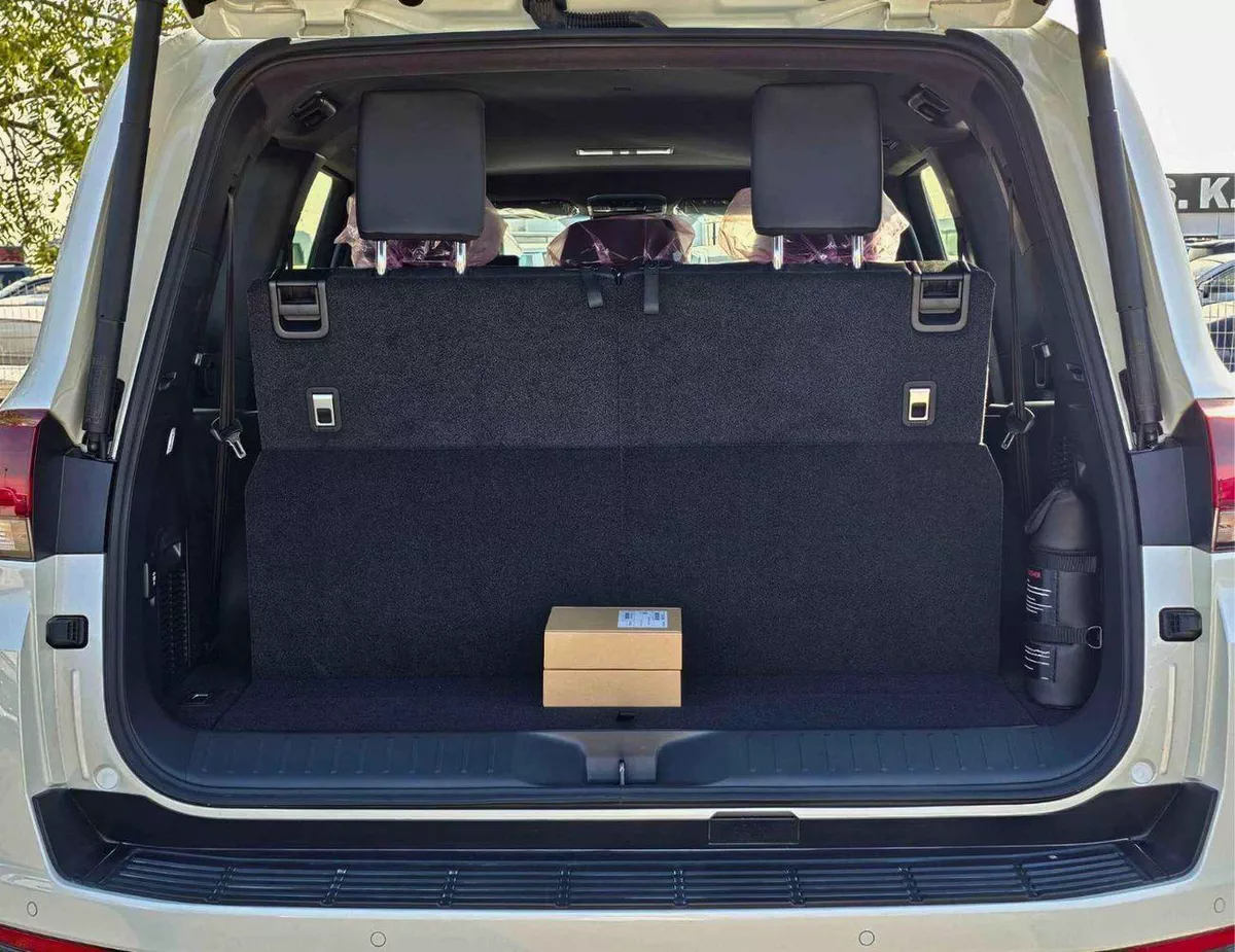 Toyota Land Cruiser GXR TWIN TURBO / 3.5L V6 PETROL/RADAR/ 12.3"DVD WITH JBL SPEAKERS / COOL BOX (CODE # GXR3HH)-7-0