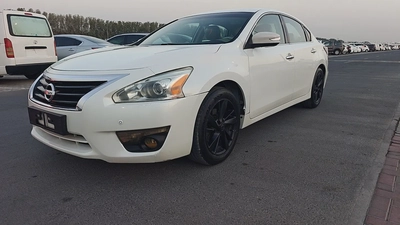 Nissan Altima SV 2014 GCC Specs - Well Maintained-0