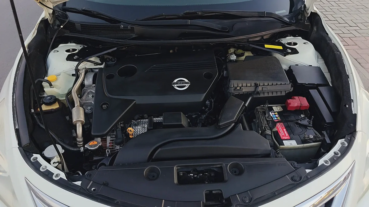 Nissan Altima SV 2014 GCC Specs - Well Maintained-18-18