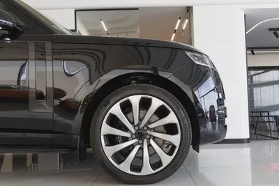 Range Rover Vogue  Autobiography P530  2026  GCC  V8  AWD-7
