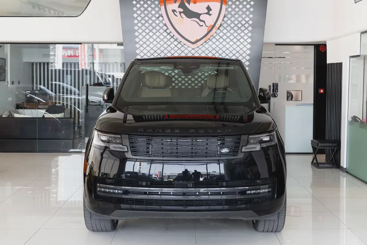 Range Rover Vogue  Autobiography P530  2026  GCC  V8  AWD-1-1