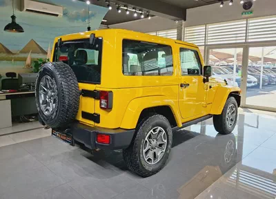 Original Paint . GCC Specs . Excellent Condition . Single Owner-5
