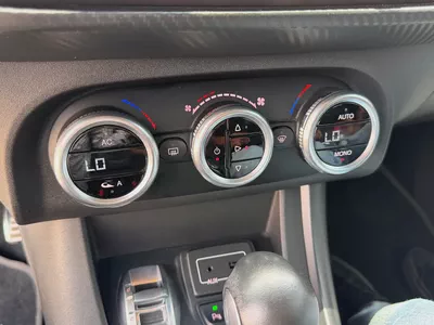 2020 Alfa Romeo Giulietta Veloce | GCC Specs | Pristine Condition-10