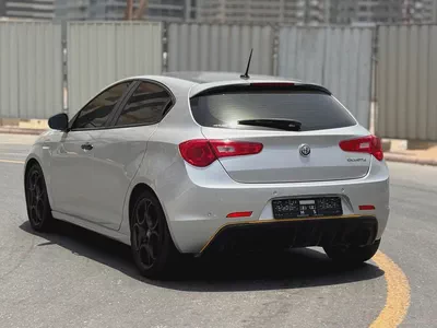 2020 Alfa Romeo Giulietta Veloce | GCC Specs | Pristine Condition-15