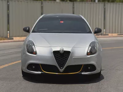 2020 Alfa Romeo Giulietta Veloce | GCC Specs | Pristine Condition-1