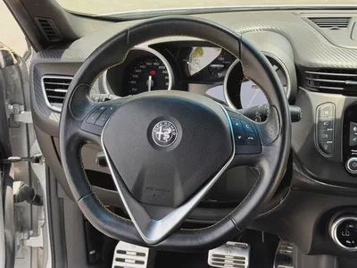 2020 Alfa Romeo Giulietta Veloce | GCC Specs | Pristine Condition-5
