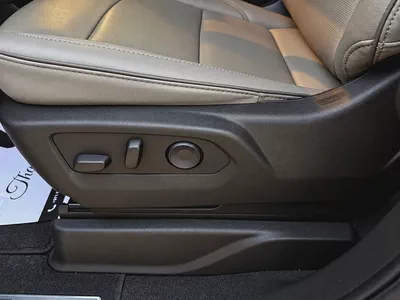 2025 GMC YUKON-10
