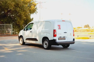 Peugeot Partner | Delivery Van | GCC Specs | Ref#P39842-3