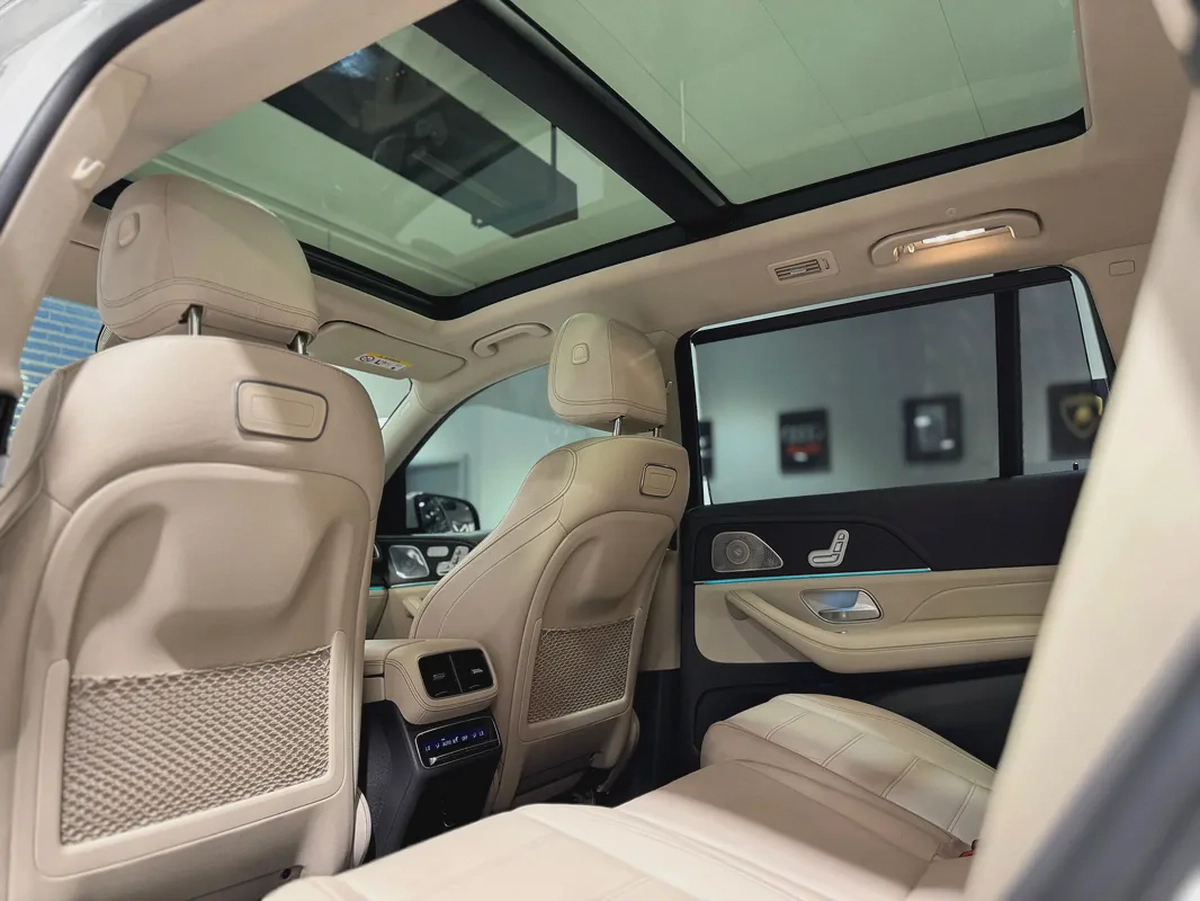 Mercedes-Benz GLS 450 | 2020 | GCC Specs | Full Option | Pristine Condition-17-17