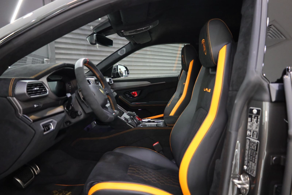 Lamborghini Urus Performante 2024-4-4
