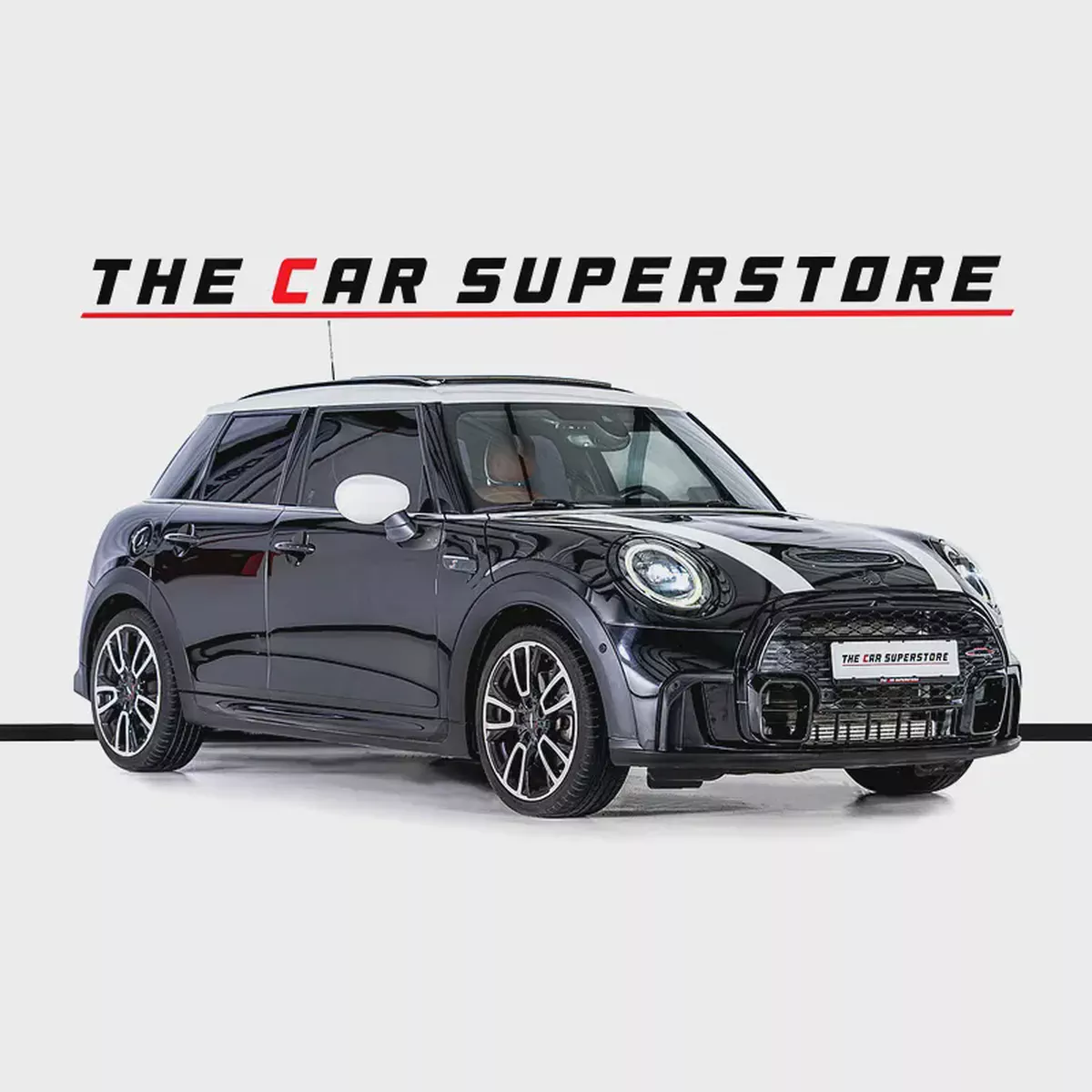 Mini Cooper S-JCW-GCC-FSH-well maintained-Dealer warranty & service valid till Dec 2026
