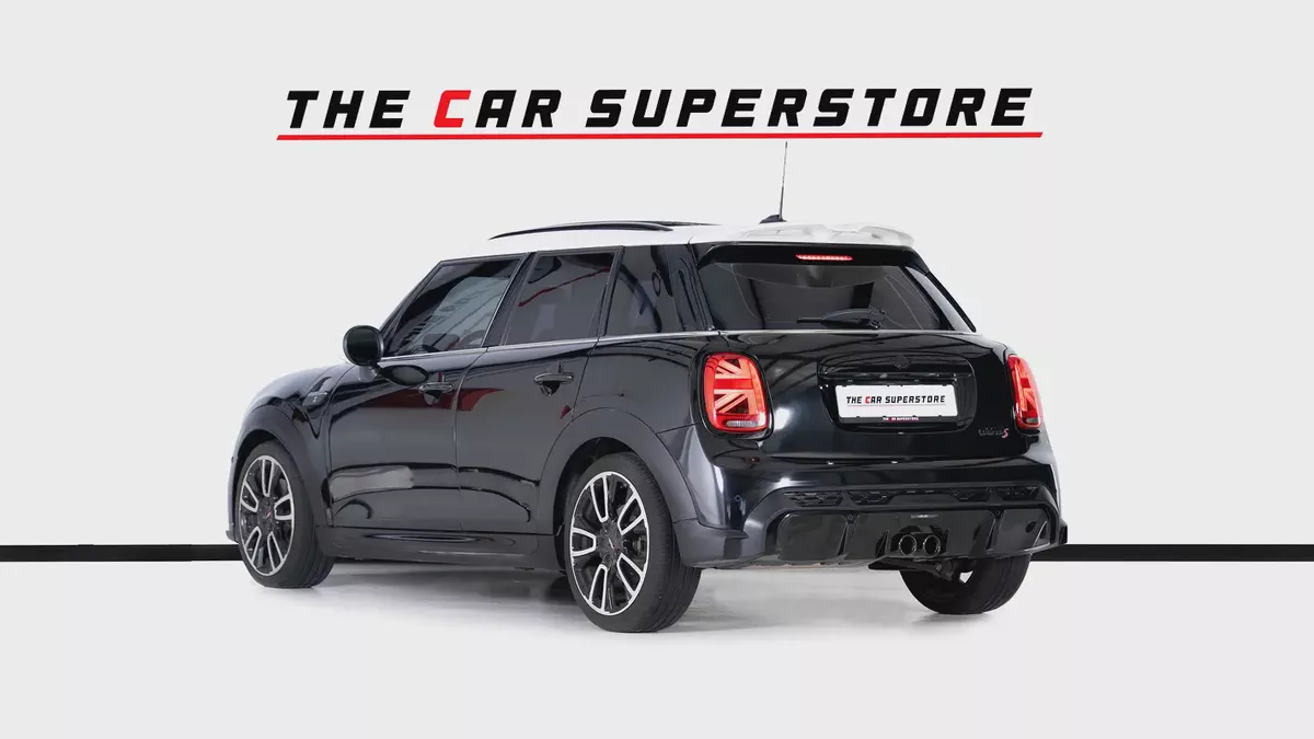 Mini Cooper S-JCW-GCC-FSH-well maintained-Dealer warranty & service valid till Dec 2026-5-5