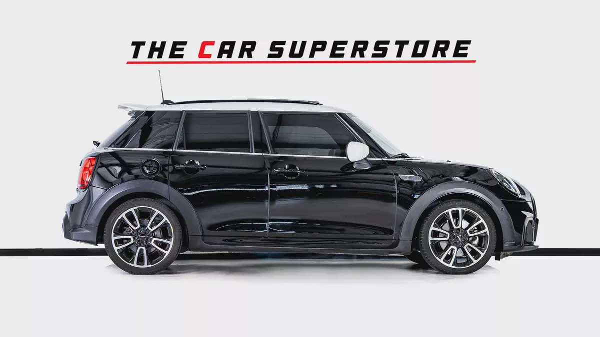 Mini Cooper S-JCW-GCC-FSH-well maintained-Dealer warranty & service valid till Dec 2026-8-8