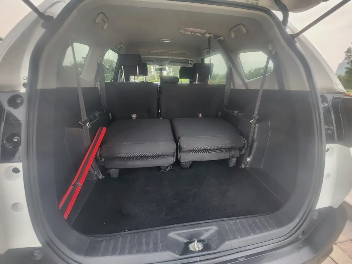 7 Seater Toyota Rush GX 2019 - GCC Specs - Push Start Full service history Al Futtaim-11-11