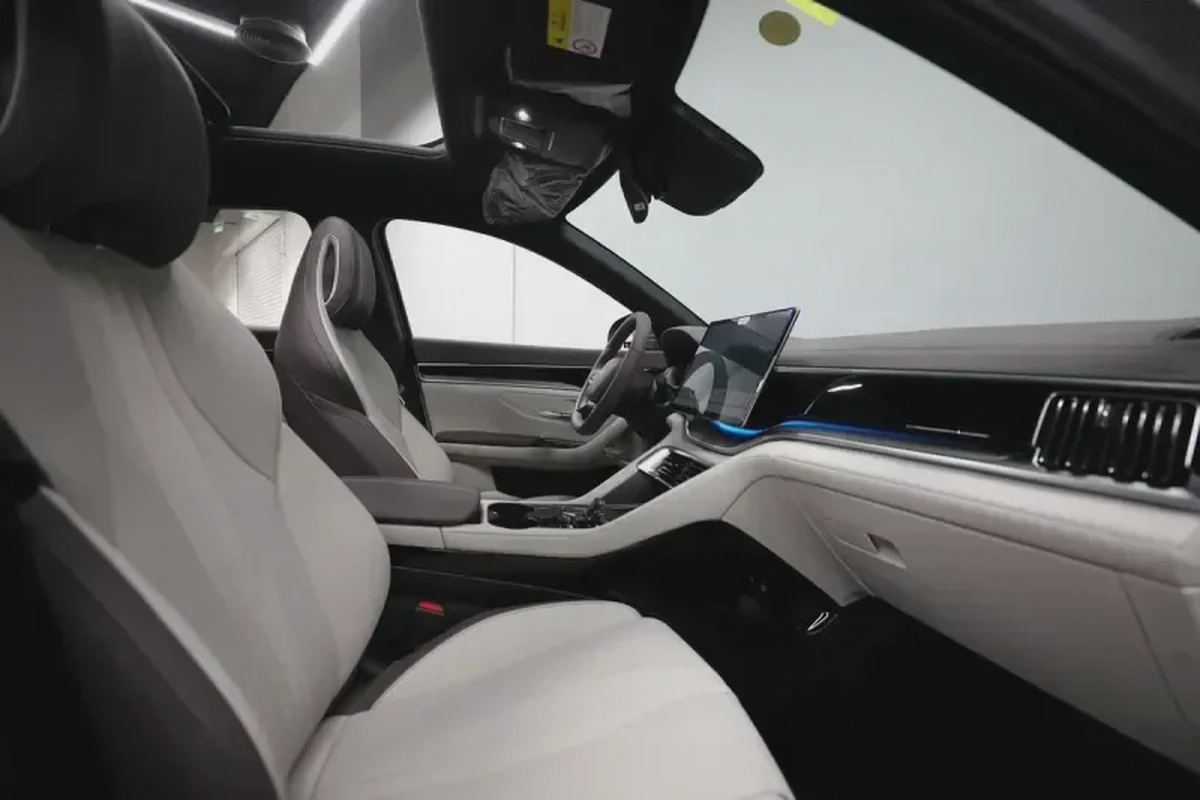 BYD song plus
