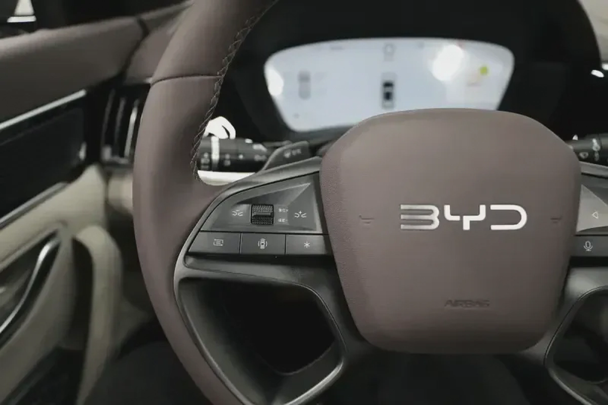 BYD song plus