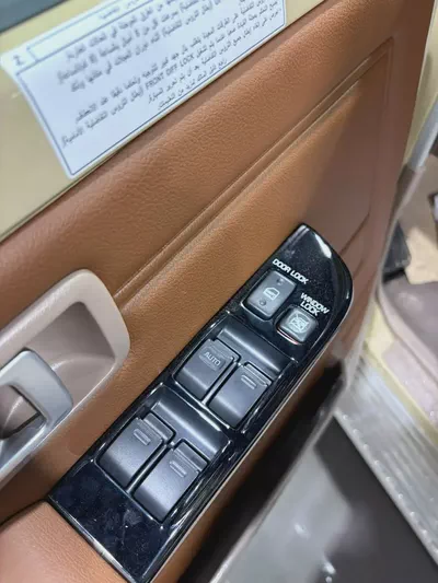 Toyota Land Cruiser 70 Series LC 79 LX 2026 GCC Specs لاندكروزر بيك اب غمارتين بنزين جلد رادار رنقات-13