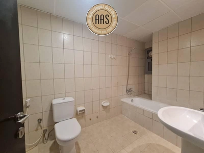 Very Prime Location Spacious 2Bhk 68k Full Facilities-6