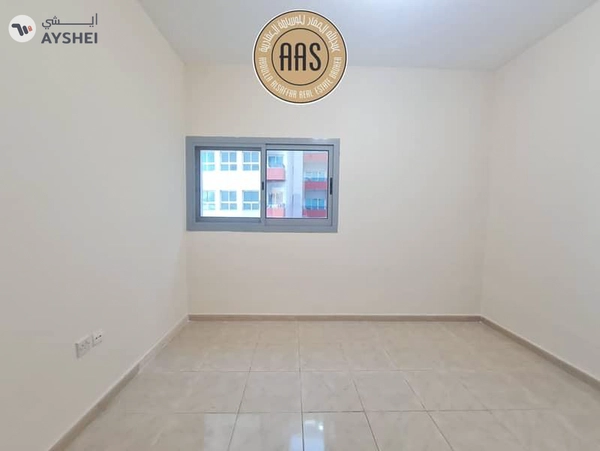 Very Prime Location Spacious 2Bhk 68k Full Facilities