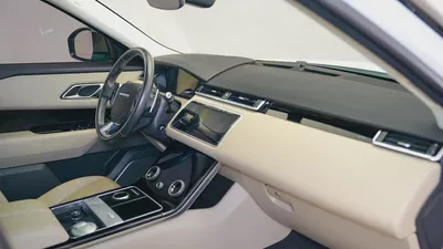2019  Land Rover Range Rover Velar P250 R-Dynamic SE | GCC Specs | 1 Year Unlimited Warranty-5