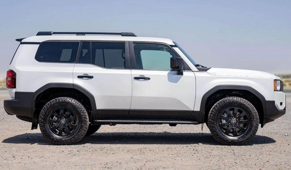 Toyota Prado 250 2.8D AT FIRST EDITION MY2024 – WHITE