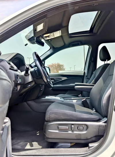 Honda Passport TOURING (NON GCC) V6 3.5L  Sport AWD Original paint 2021 Canadian Specs-12